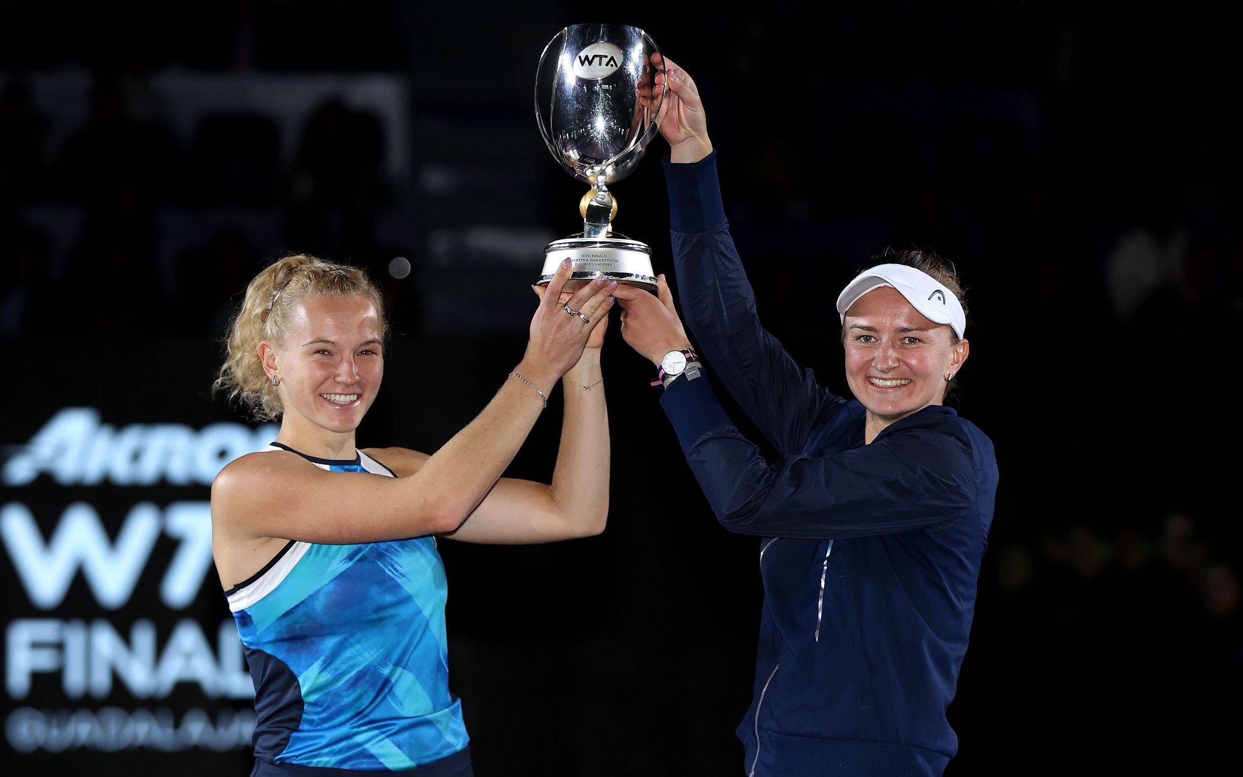 《Apex英雄》难甩外挂“毒瘤”