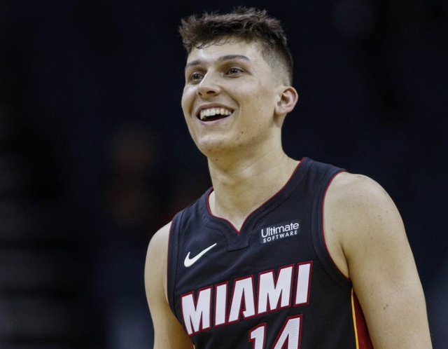 库尼亚：很感激成为曼联的一员，会尽力让曼联重返巅峰